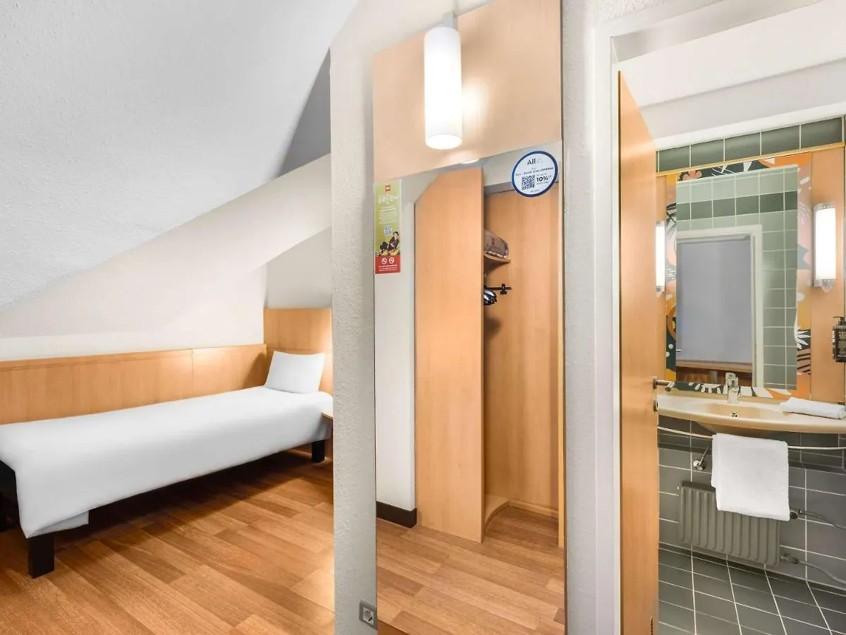 Hotel Ibis Budapest Heroes Square